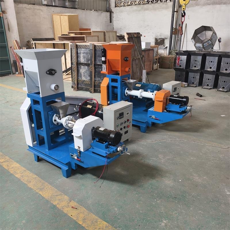 mesin extruder pakan